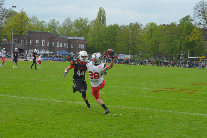 Huskies verlieren gegen Lions