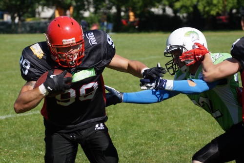 Crusaders besiegen Titans