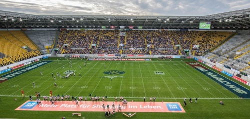 Rebels gegen Monarchs