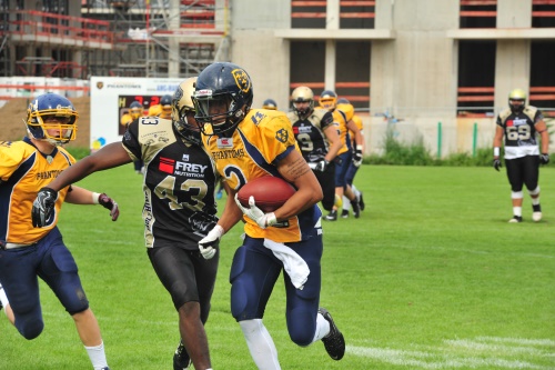 Paderborn Dolphin gewinnen 42:7 in Wiesbaden