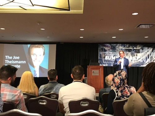 Joe Theismann auf der Affiliate Summit