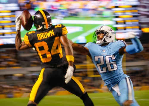 Drei Touchdowns von Brown: Steelers gewinnen