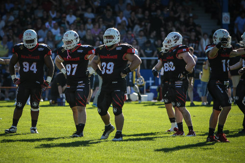 Die Defensive Line der New Yorker Lions