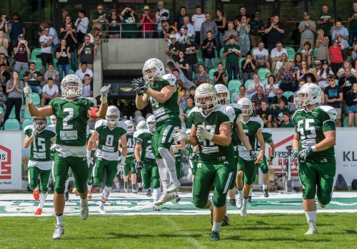 Hall U19-Saisonstart mit schwerer Aufgabe