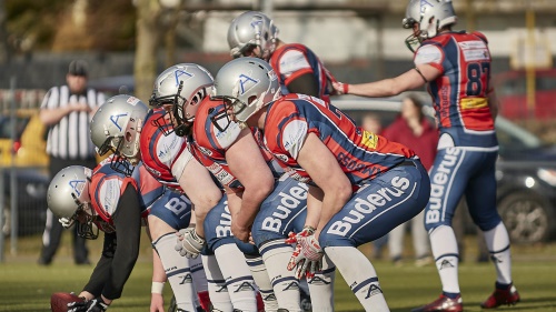 Falcons kommen zum Auftakt nach Remscheid