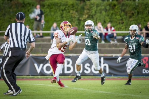 Jets siegen zum Auftakt