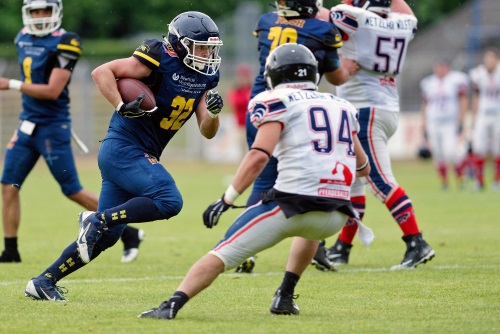 Hornets festigen Platz 2