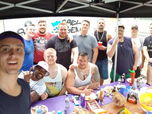 Sonny 's traditionelles O-Line Barbeque