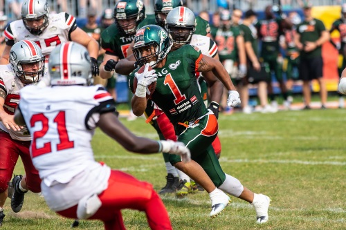 Hurricanes besiegen Hamburg 48:13