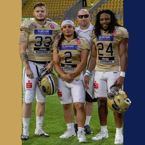 Monarchs Runnungback Trio bleibt zusammen