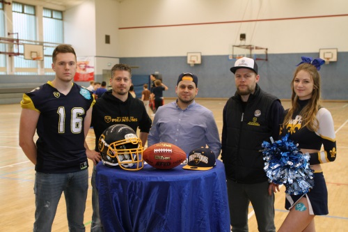 Dennis Tischer wird Jerseysponsor der Wiesbaden Phantoms