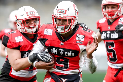 Stuttgart Scorpions freuen sich über Sieg