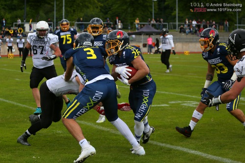 Runningback Tyrone Alexander, Assindia Cardinals findet die Lücke der Aachener Abwehr