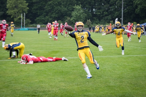 Robby Kendell, Elmshorn Fighting Pirates feiert seinen Touchdown