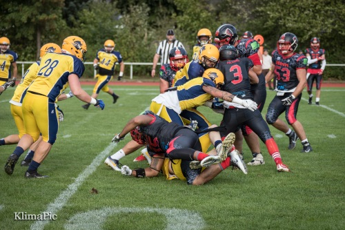 Die Defense der Fighting Pirates muss es gegen die Solingen Paladins