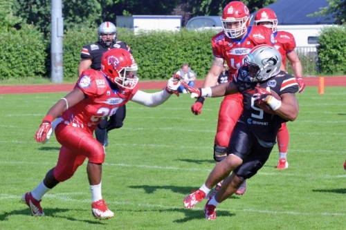 Ja Vontae Hence, Hamburg Huskies, erzielt zwei Touchdowns