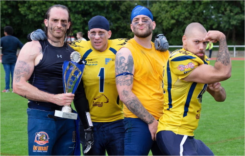 Richard Nelson, Patrick Chytil, Denis Weingärtner und Andre Jones nach dem Gewinn des Sana Bowls 2019