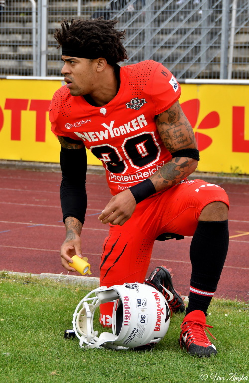 Jamal White bleibt auch 2020 bei den New Yorker Lions Braunschweig