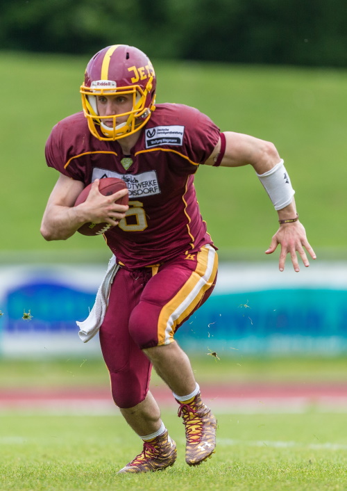 Jannick Nowak wechselt als Quarterback von den Troisdorf Jets zu den Elmshorn Fighting Pirates
