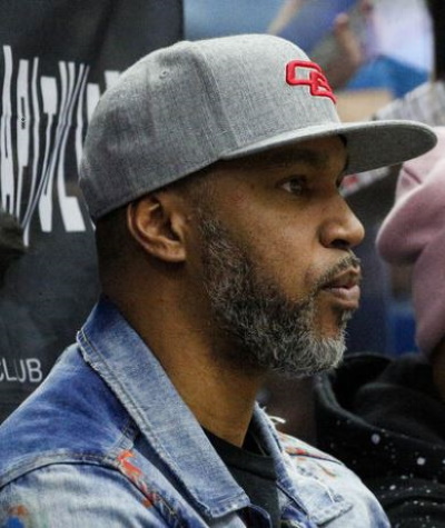 Patrick Esume bei einem Basketballspiel der Hamburg Towers