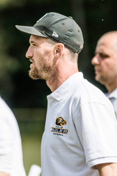 Zachary Cavanaugh, Spieler - Trainer bei den Berlin Adlern