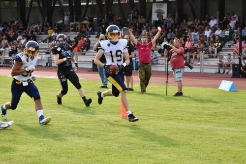 GFL2-Team der Wiesbaden Teams verliert als besseres Team in Bad Homburg