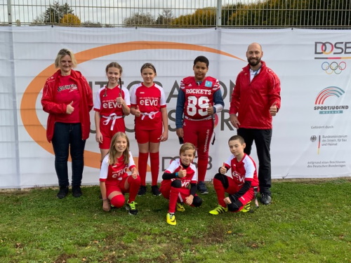 v.l.n.r.: Anja Heinze Betreuerin/ Team/ Head Coach Frank Grimm