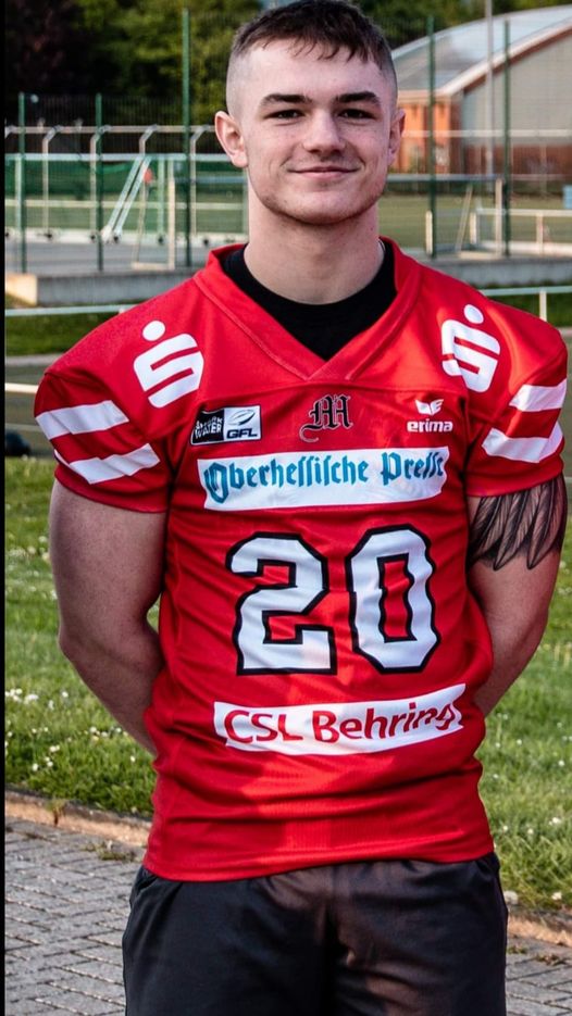 Logan Mobelini