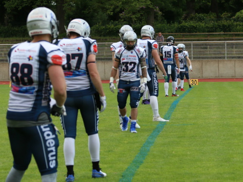 Amboss vs. Ravens