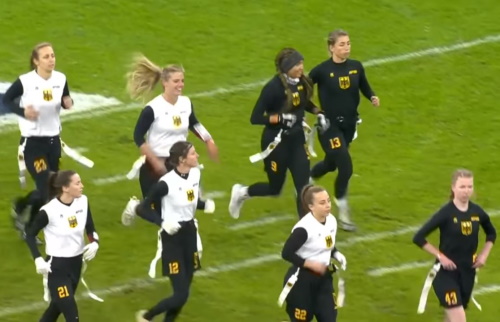 Flag Damen Natio beim NFL Munich Game