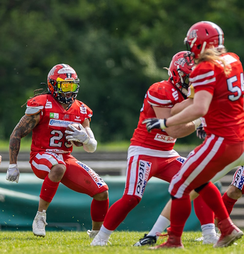 #29 Darius Lewis und #54 Patrick Malz