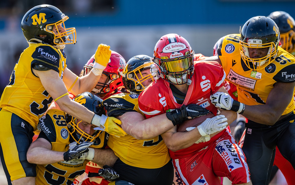 Justin Sobot läuft gegen die Cowboys Defense