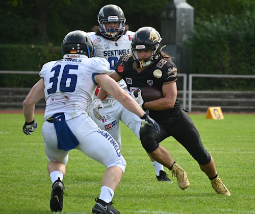 Sentines vs. Golden Dragons