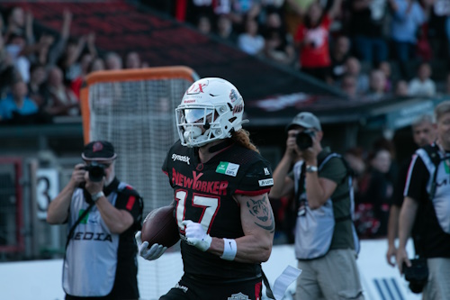 Luc Meacham, Lions vs. Comets
